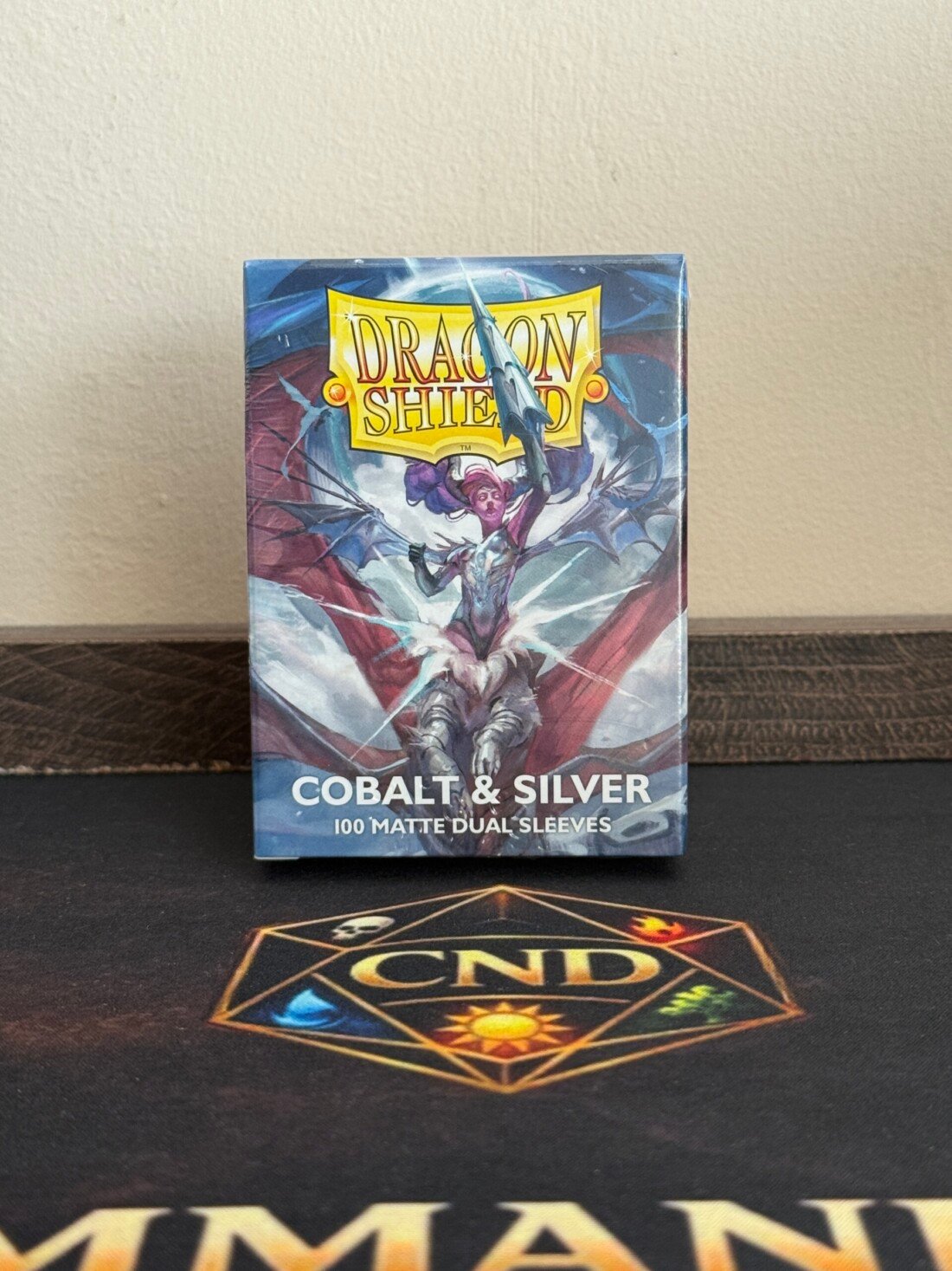 Dragon Shield Matte Dual Cobalt and Silver 100 fundas para Commander y Magic