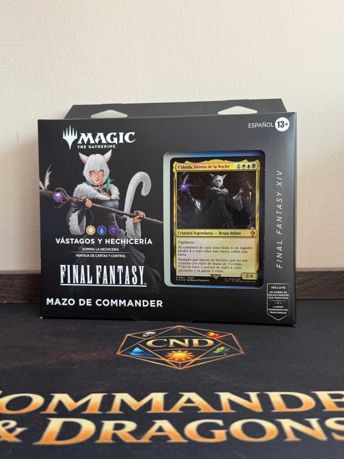 Vástagos y hechicería Y'shtola precon Commander Final Fantasy XIV en español sellado